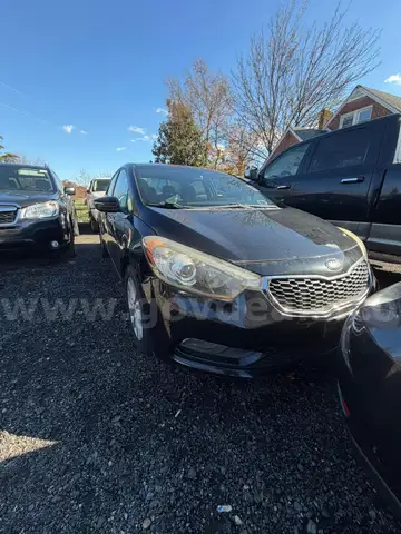 2014 Kia Forte abandoned NO KEY  and clean title