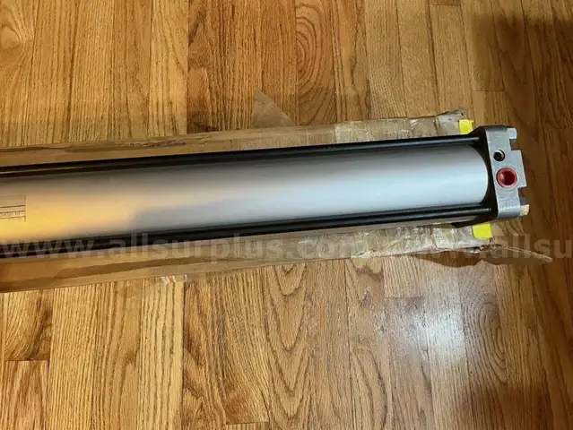 **NO RESERVE** Norgren DA/8080/830 Air Cylinder 80mm x 830mm – BRAND NEW