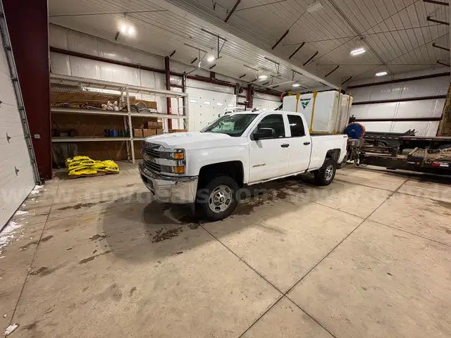 2017 GMC Sierra 2500HD 4X4 Extended Cab Long Box Pickup