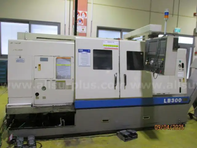 Okuma LB300 CNC Lathe (1999)