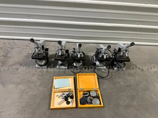 Lot of 5 Lomo P-111 Monocular Microscope Microscopes w/ CT-12 Stages