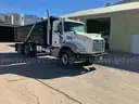 2013 Mack GU813