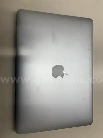 Lot of 18 - MacBook Pro 15-inch