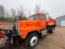 1998 International 2554 w/ Snow Removal Equipment