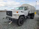 1990 Ford F800F
