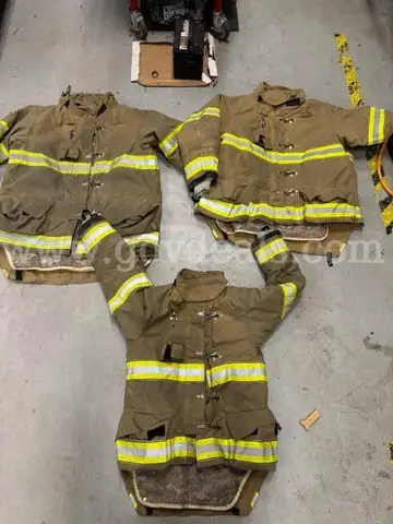 3 sets of Globe Fire Gear Exp 12-2025