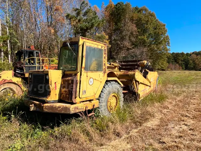 Caterpilar Scraper