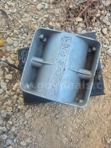 Federal signal 100 watt speaker unknown bracket will ship