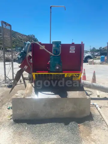 2021 BFK X1 Six Shooter Concrete Reclaimer / 1 to 6 Truck Operation with 1/4 to 1/2 yard per minute.