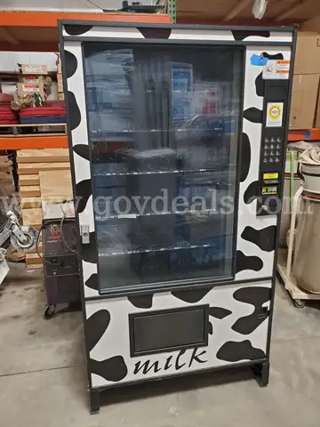 Dispensing Machine for snacks and candy