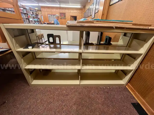 Metal double-sided book shelf