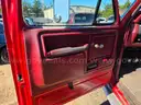 1986 Ford F350 Flatbed / Liftgate Truck