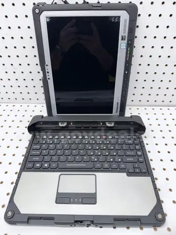 QTY (1) - Panasonic ToughBook CF-20 | 8 GB | 128 GB