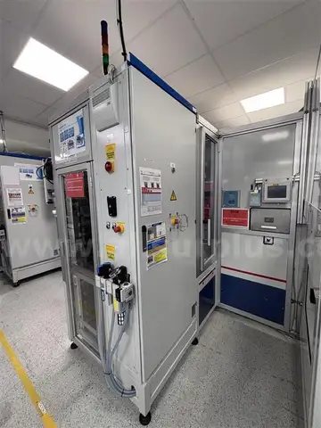 Fully Automated Station for Crimping and Screwing