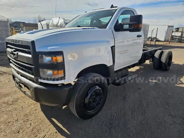 2019 Chevrolet Silverado Medium Duty 6.6 diesel