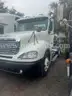 2005 Freightliner Tractor (Semi) Truck Columbia 120