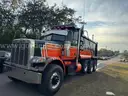 2010 Peterbilt 367 Dump Truck