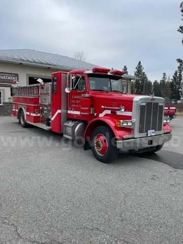 1994 Peterbilt Fire Truck/Pumper - Detroit Diesel Engine