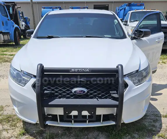 2015 Ford Taurus