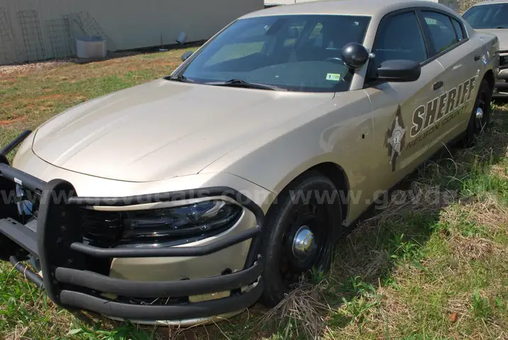 2016 Dodge Charger - HEMI