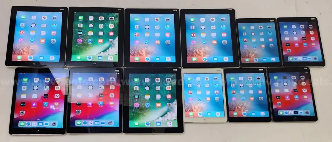 Lot of (12) Apple iPads – iPad 2nd, iPad 4th, iPad mini 1st & 2nd, iPad Air 1st – Reset & Activated