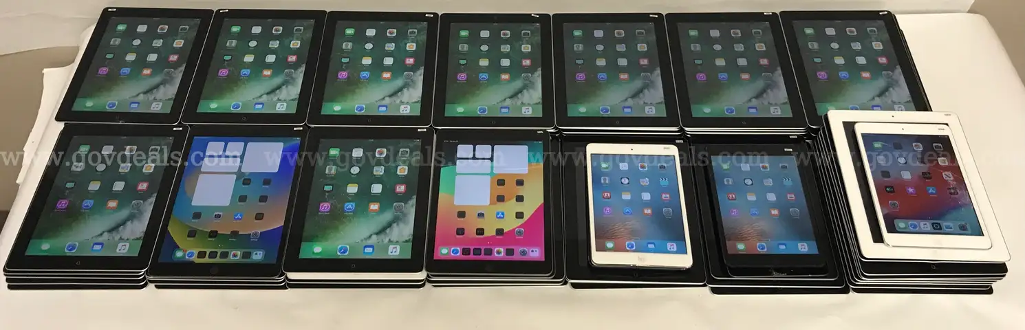 Lot of (74) Apple iPads – ALL Reset & Activated – iPad 4th, 6th, 8th, mini 5 – Ready for Use
