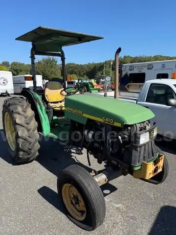 1998 John Deere Tractor