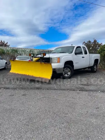 2010 GMC Sierra 2500HD Work Truck Ext. Cab 4WD