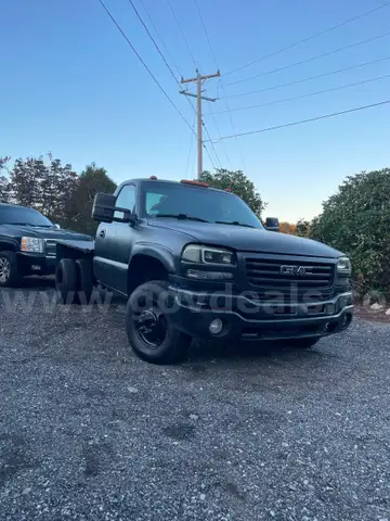 2003 GMC Sierra 3500 4WD