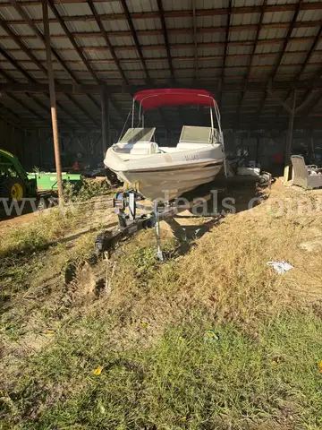 2001 Caravelle interceptor boat 232