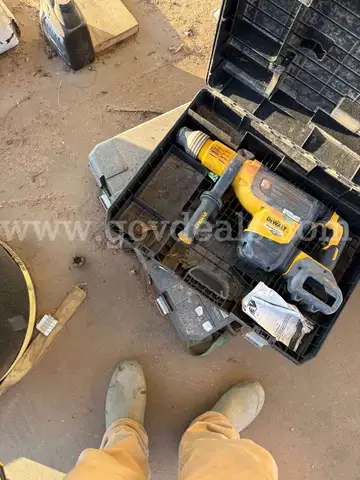 2 Dewalt Hamer drills