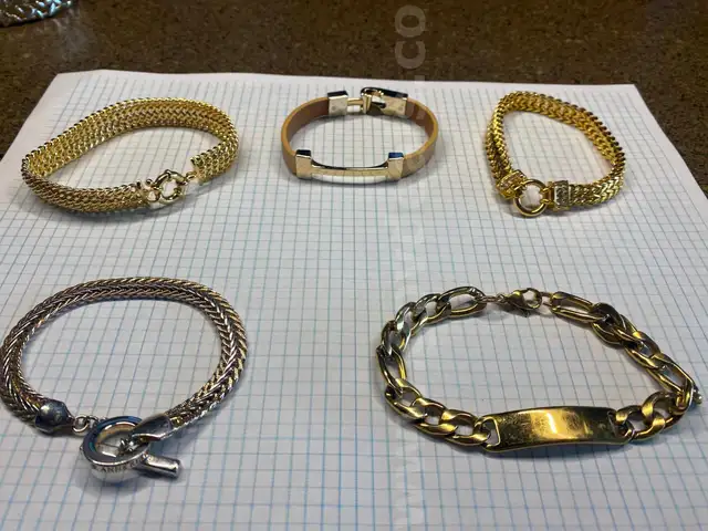 Set of 5 Fancy Braceletes