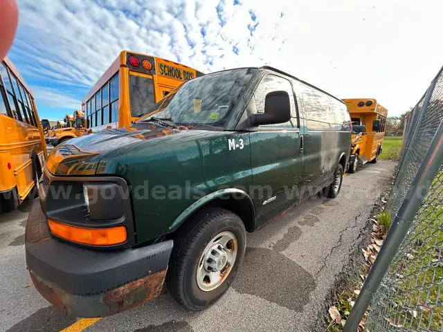 2005 Chevrolet Express Van