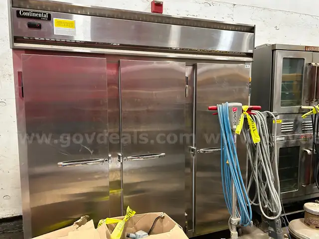 Continental 3 Door Freezer