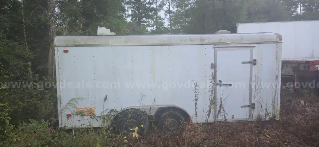 Enclosed trailer &#x26;contents
