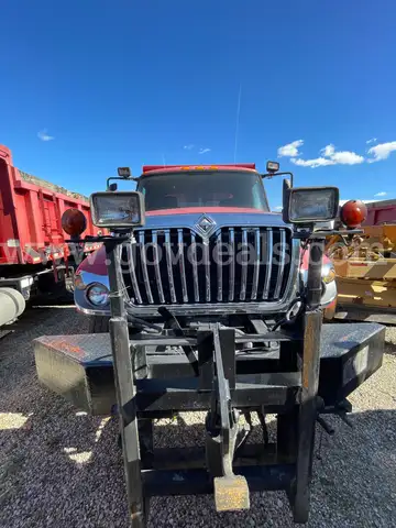 2009 International 7400 Snowplow