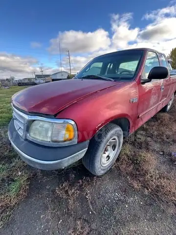 1999 Ford 2WD F-150 Super Cab Pickup Truck - V-6 4.2 L