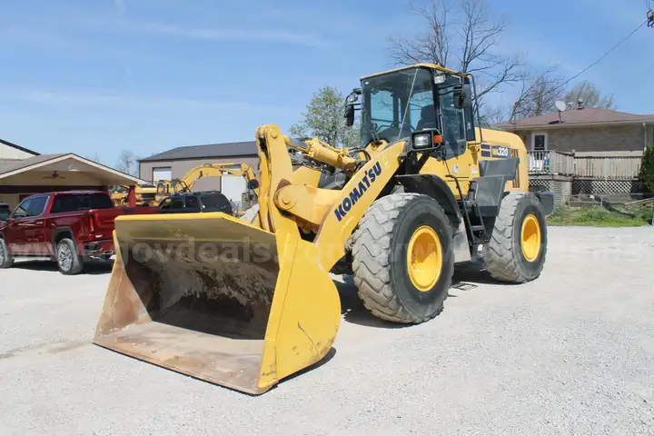 2019 Komatsu WA320-8 4WD Articulated Wheel Loader