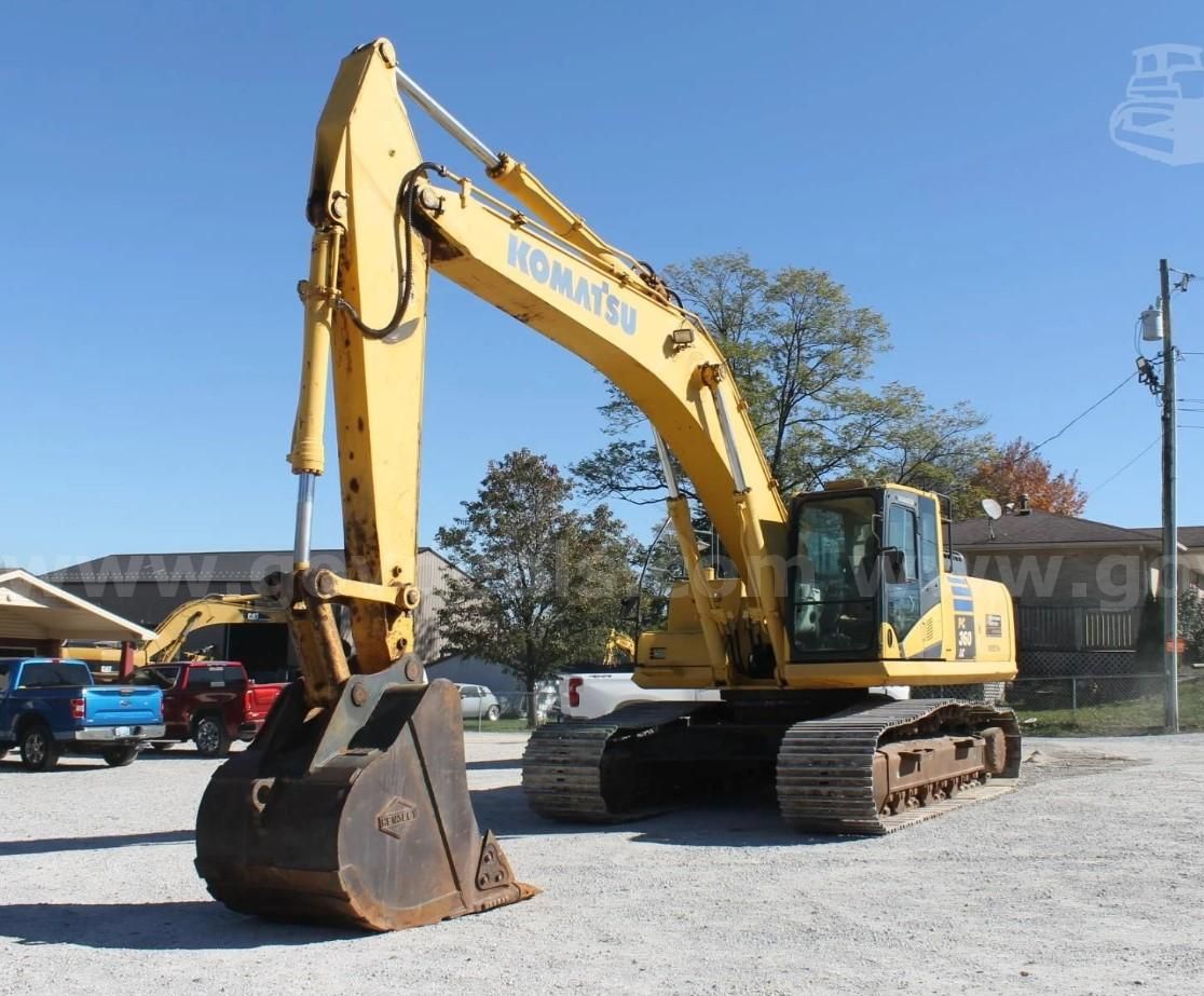 2011 Komatsu PC360LC-10