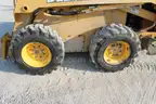 2008 John Deere 325 Skid Steer Loader