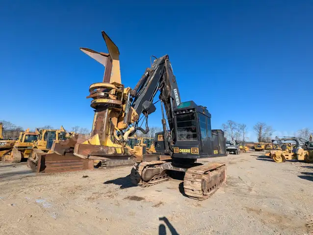 2006 John Deere 853G Feller Buncher