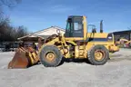 1995 Komatsu WA320-1  4WD Articulated Wheel Loader