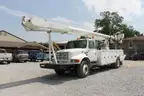 2001 International 4700 S/A w/ 2001 Altec AM900 Bucket Truck