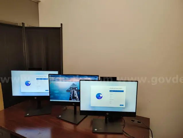 HP G4 All IN ONE COMPUTERS 500 GB HARD 8 GB RAM WITH WINDOWS 11 PRO IN NON TOUCH WORKING CONDITION