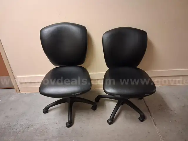 2 black chairs