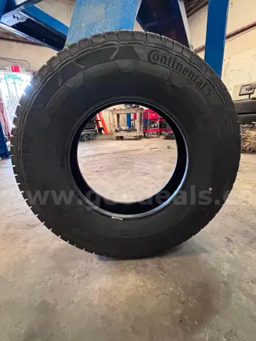 Continental 215/85R16
