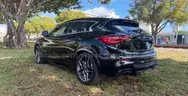 2017 Infiniti QX30 Sport
