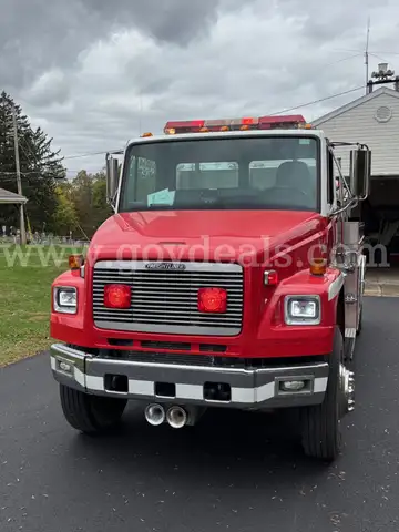 1995 Freightliner FL80 Tanker