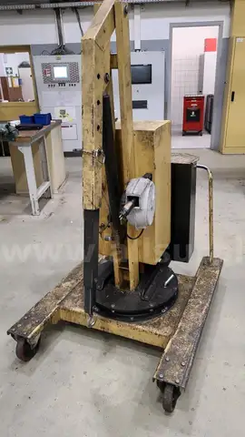 AxA Workshop crane electric