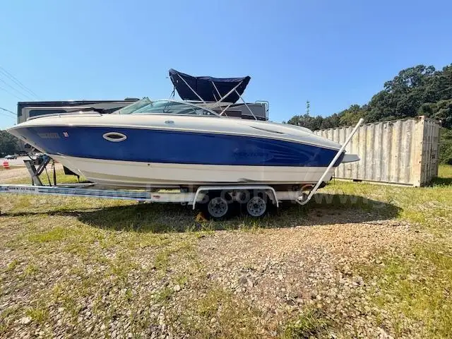 2004 MONTEREY Montura 248 LS Bow Rider